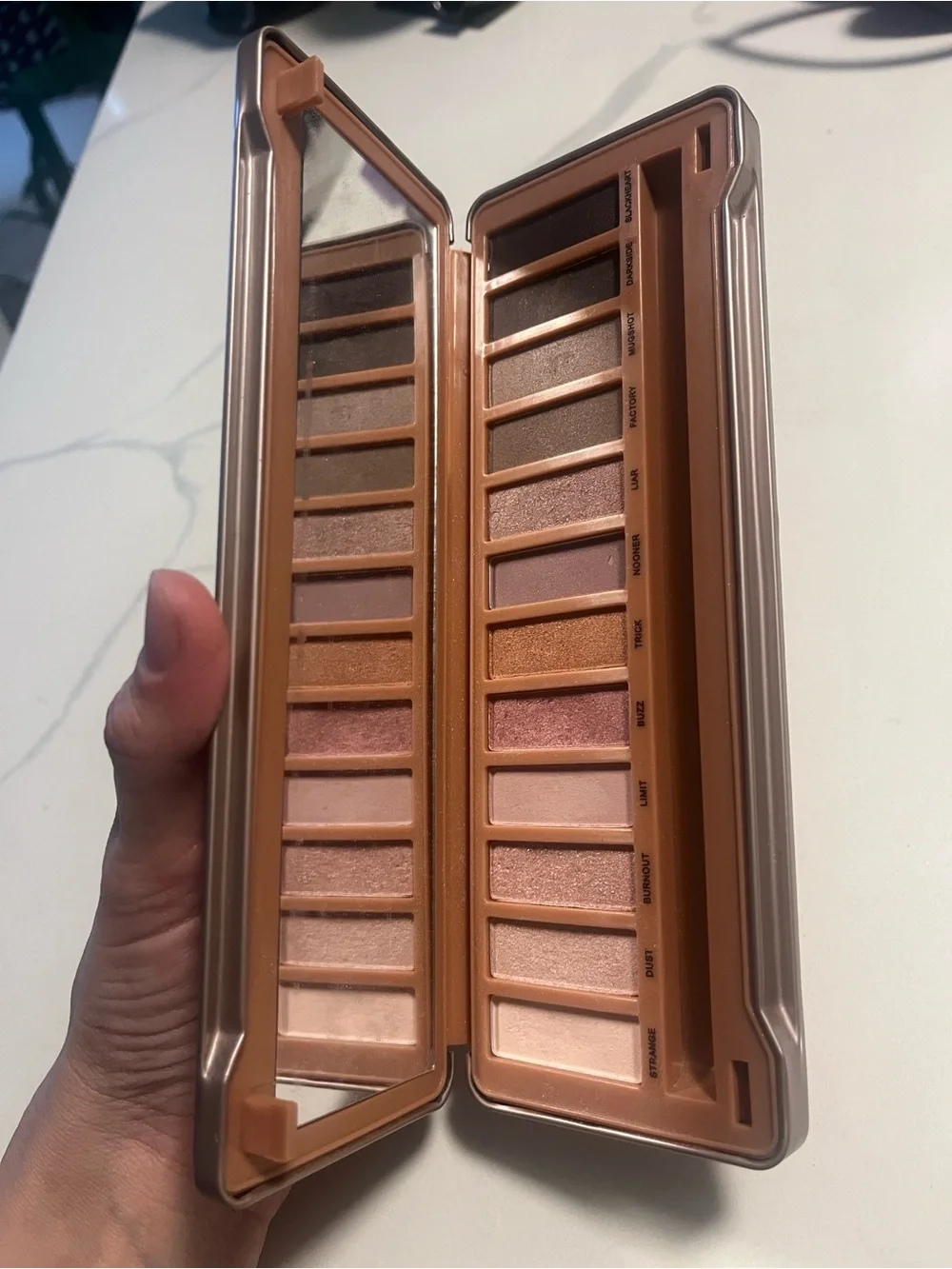NWOT Urban Decay Naked3 Eyeshadow Palette - missing eyeshadow brush